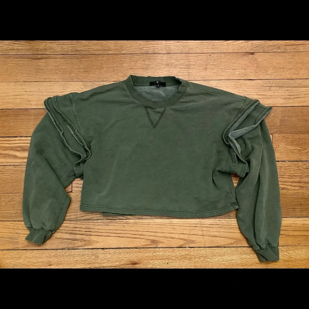 7 for all mankind Cropped Green Sweatshirt Size S - Picture 1 of 4